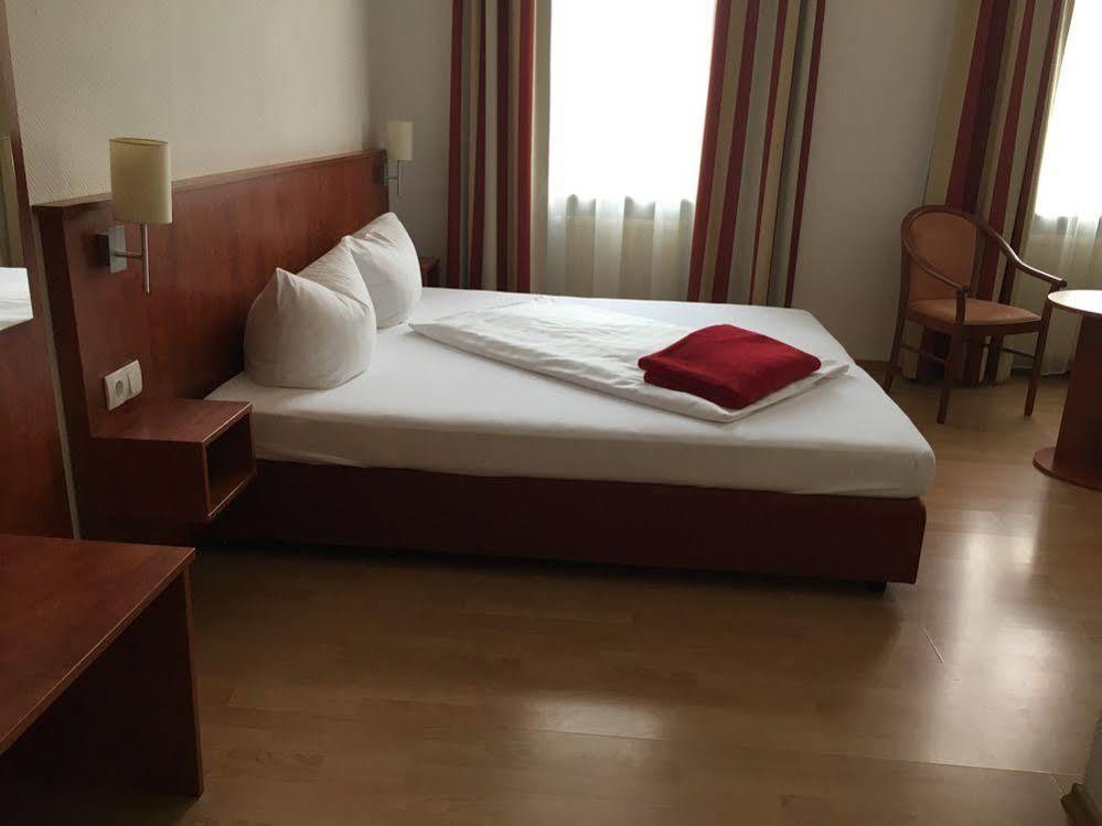 Hotel Am Ledermuseum Offenbach am Main Eksteriør billede